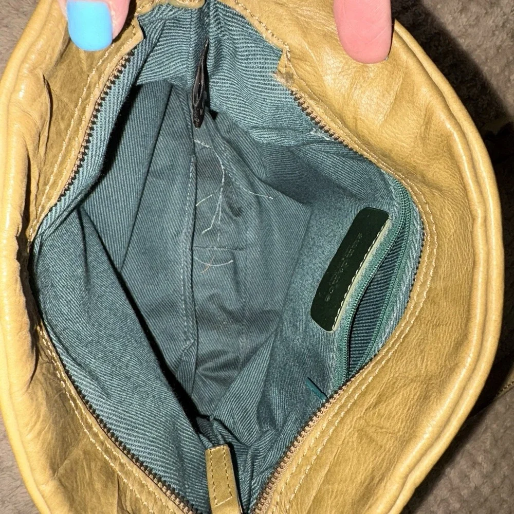 Sundance beautiful crossbody